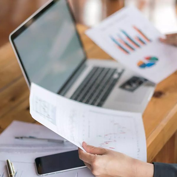 بررسی و آموزش نرم‌افزار حسابداری: QuickBooks و Xero